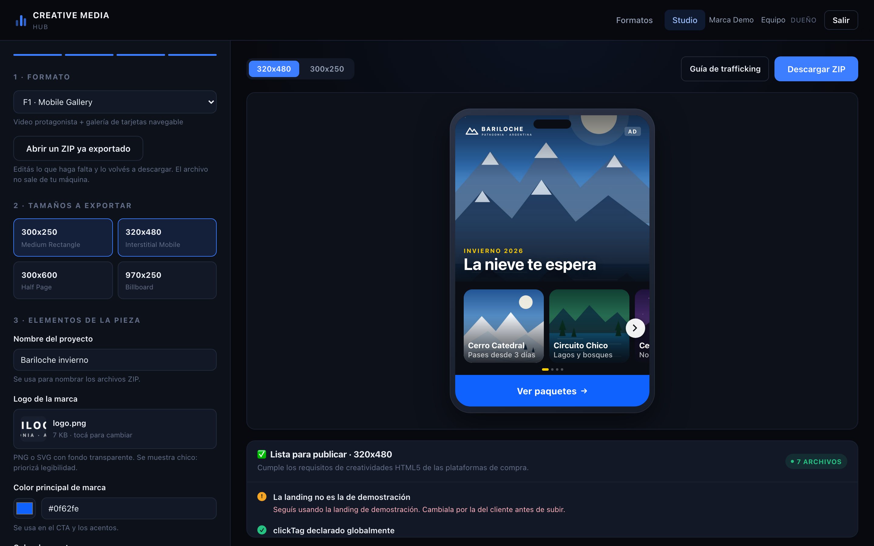 El editor de Creative Media Hub: a la izquierda los campos de la marca, a la derecha la vista previa de la creatividad en un teléfono.
